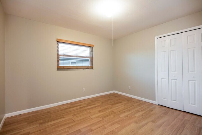 Foto del edificio - 923 SE 19th St