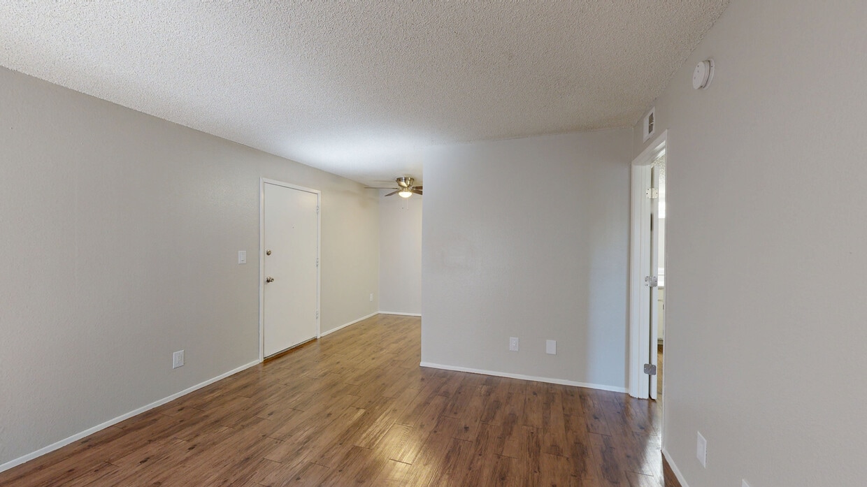 Photo - Sedona Pointe Apartments