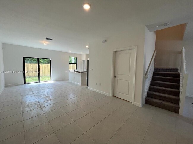 Foto del edificio - 24522 SW 119th Pl