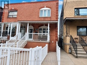 Building Photo - 380 Lansdowne Ave