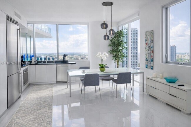 Foto del edificio - 92 SW 3rd St