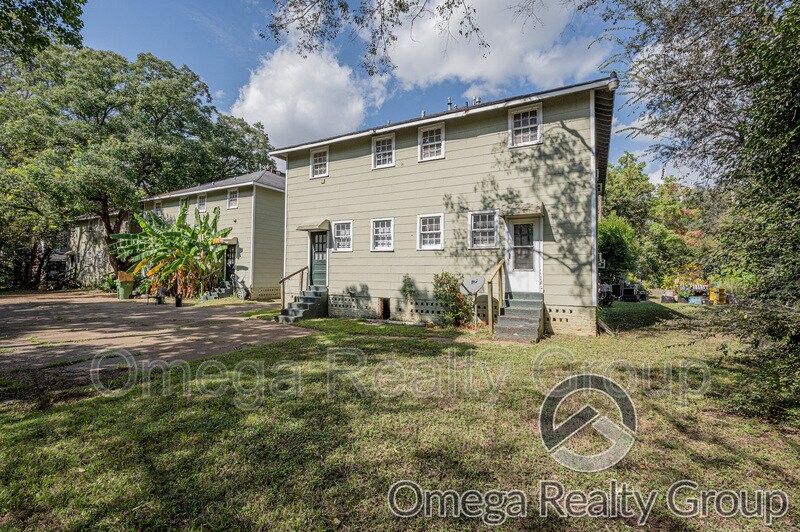 1032 Pershing St Unit Apt B, Montgomery, AL 36106 Condo for Rent in