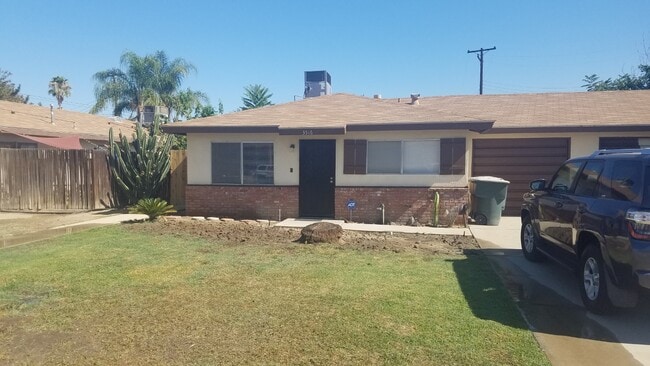 Building Photo - 324 Real Rd