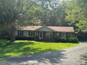 Building Photo - 347 Lake Ct Dr