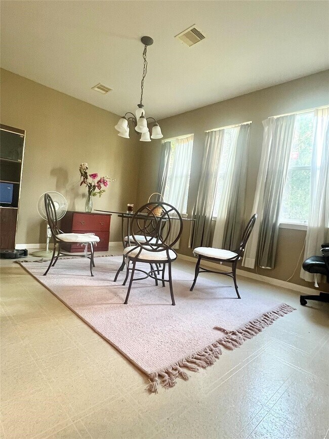 Foto del edificio - 14744 Branchwest Dr