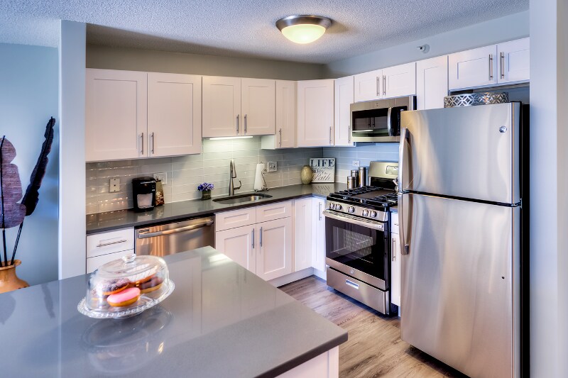 Foto principal - 551 N State St