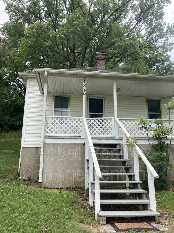 1828 Saylors Ford Rd, Mascot, TN 37806 House Rental in Mascot, TN