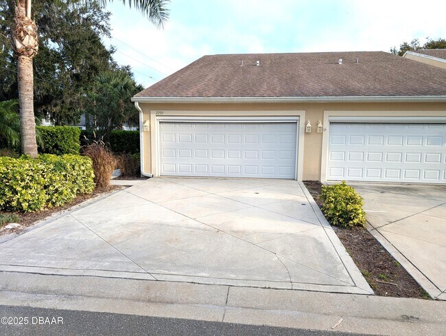 Building Photo - 2299 Hawks Cove Cir
