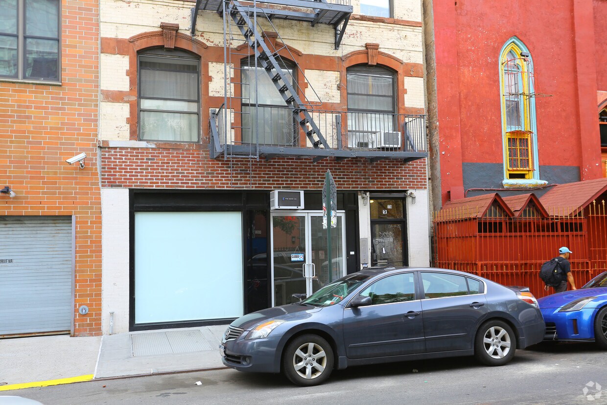 Building Photo - 178 Norfolk St
