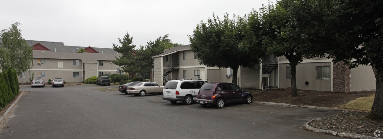 Primary Photo - 7709 SE Harold St