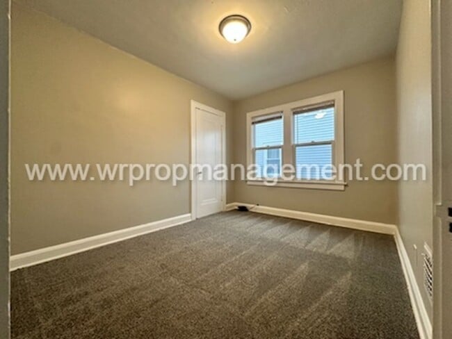 Foto del edificio - 2415 Georgetown Ave