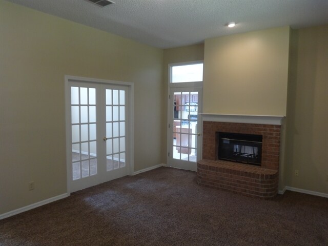 Building Photo - 845 Brookstone Ct