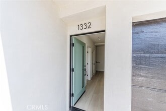 Building Photo - 1332 Tamarind Ave