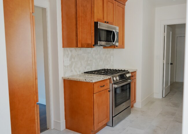 Building Photo - 1601 47th St