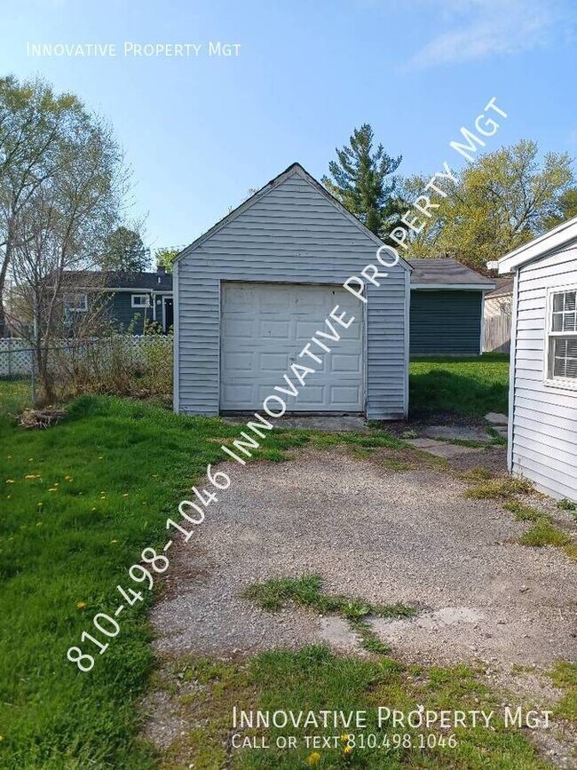 Building Photo - 3090 Kettering Heights