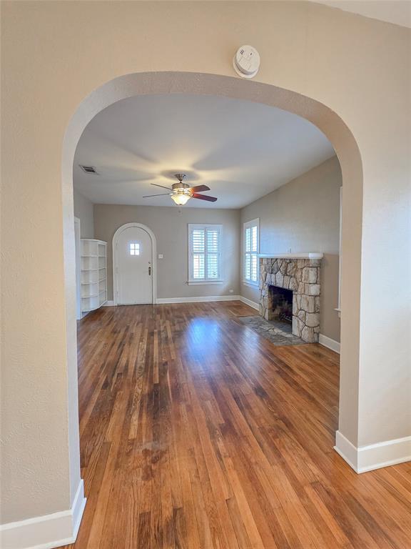 Foto del edificio - 3901 Red River St