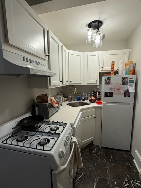 Building Photo - 38 Hemenway St