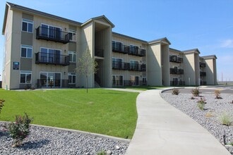 Building Photo - 1200 N 8th Ave