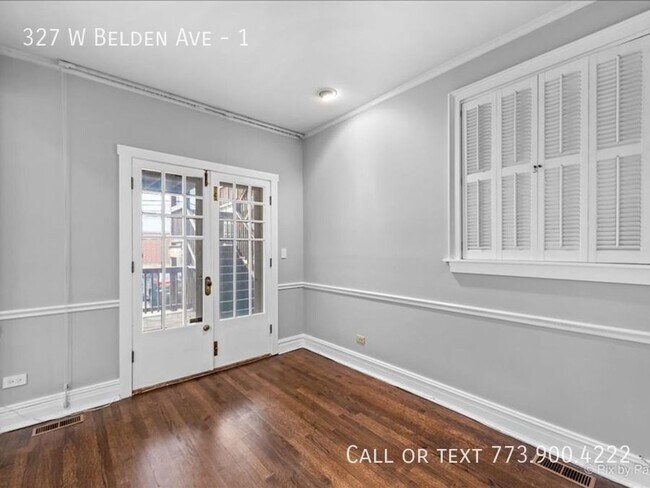 Foto del edificio - Lincoln Park 2700s/f duplex down with 1 pa...