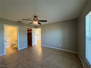 Building Photo - 2411 Park Rd