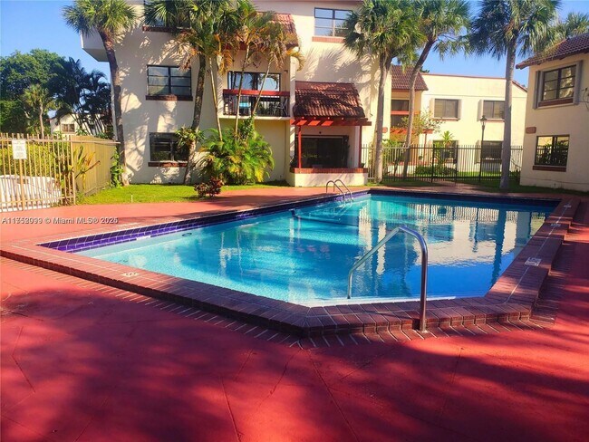 Building Photo - 8540 SW 149th Ave