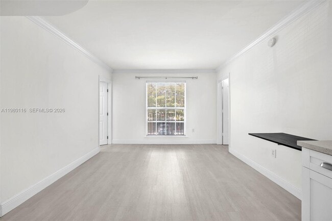 Foto del edificio - 3245 Virginia St