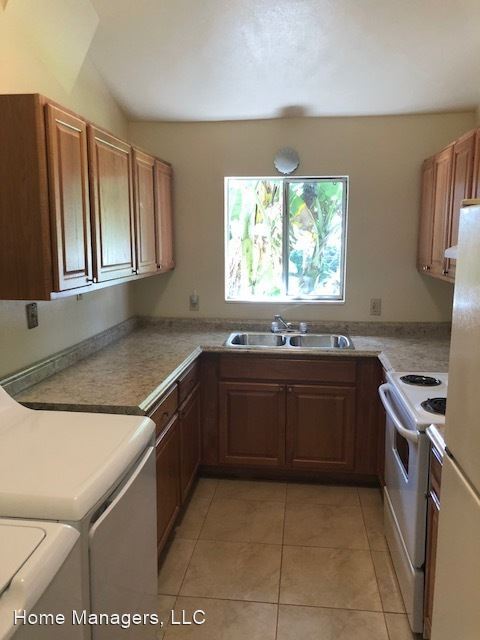 Foto del edificio - 2 br, 1 bath House - 158 Haulani Street