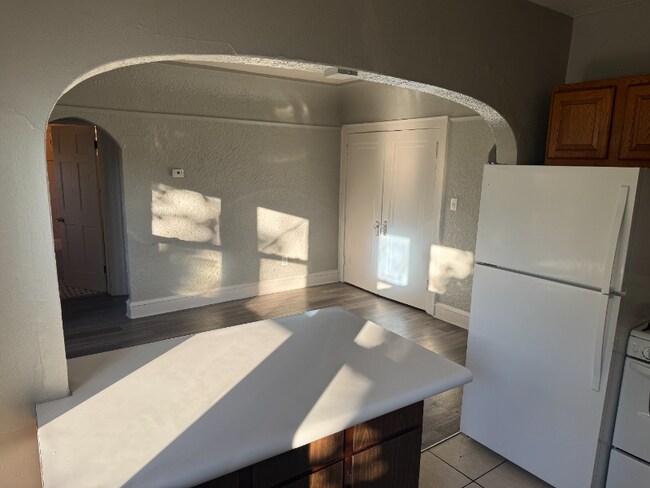 Foto del edificio - 417 N 39th St