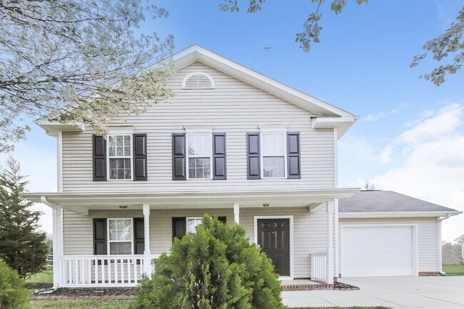 Foto del edificio - 4505 Capstone Dr