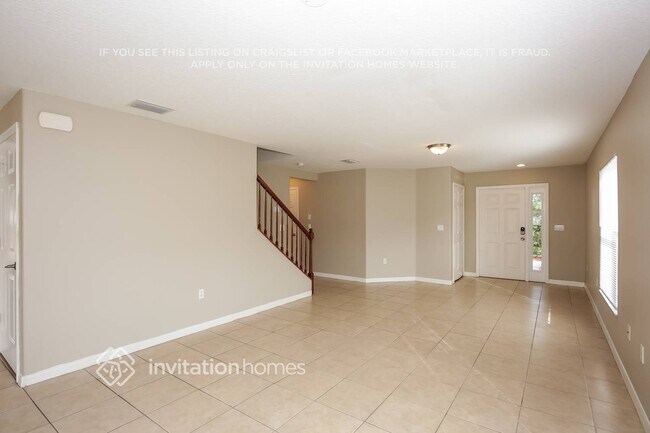 Foto del edificio - 2458 Hamlet Cir