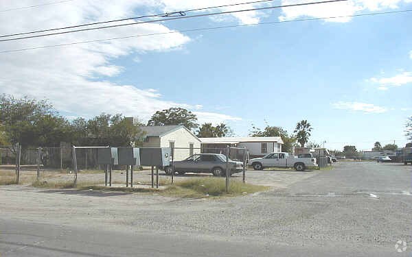 Building Photo - Mossman Mobile Home Park