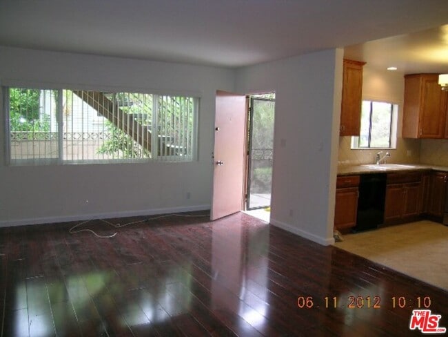 Foto del edificio - 4251 Baldwin Ave