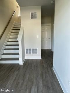 Primary Photo - 201 Pomegranate Ln