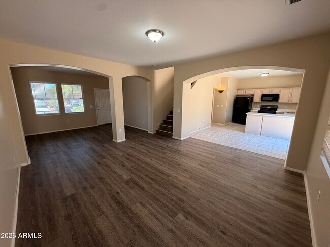 Foto del edificio - 1227 S 119th Ln