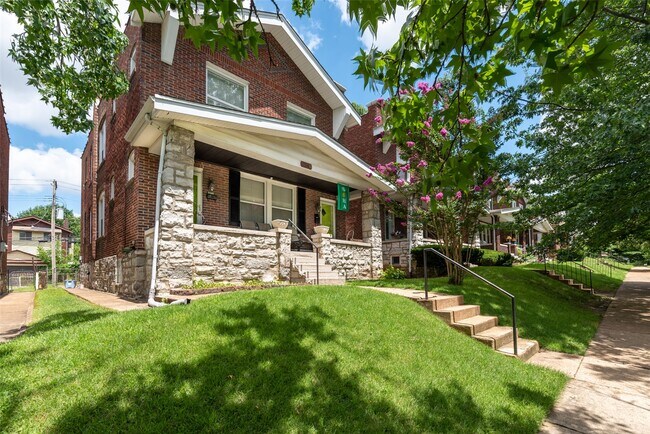 Foto del edificio - 5249 Sutherland Ave