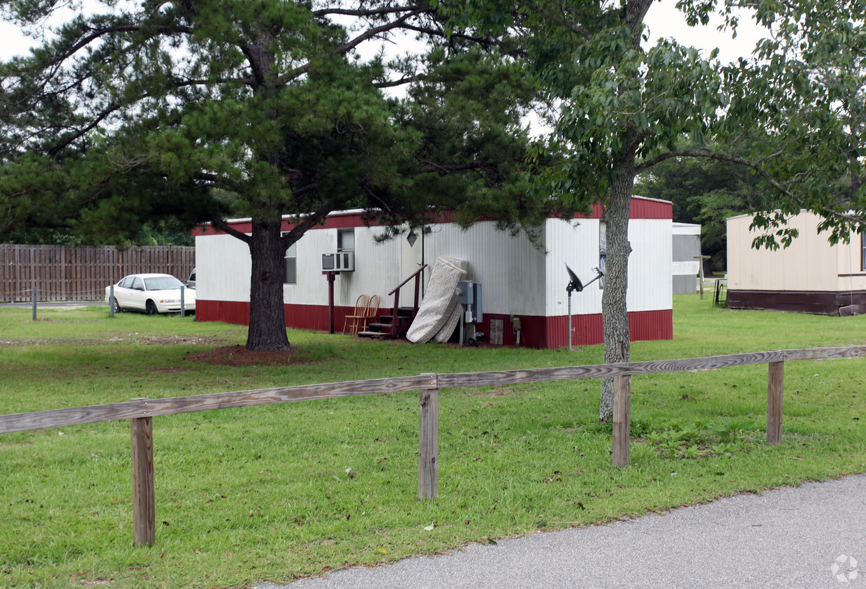 Building Photo - Neill Mobile Home Park