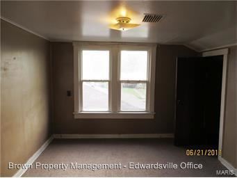 Building Photo - 608 Halloran Ave
