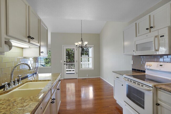 Building Photo - Beautiful 4 bedroom home for Rent on Elite