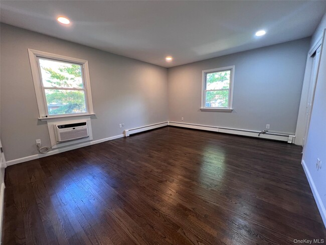 Foto del edificio - 1668 US-9