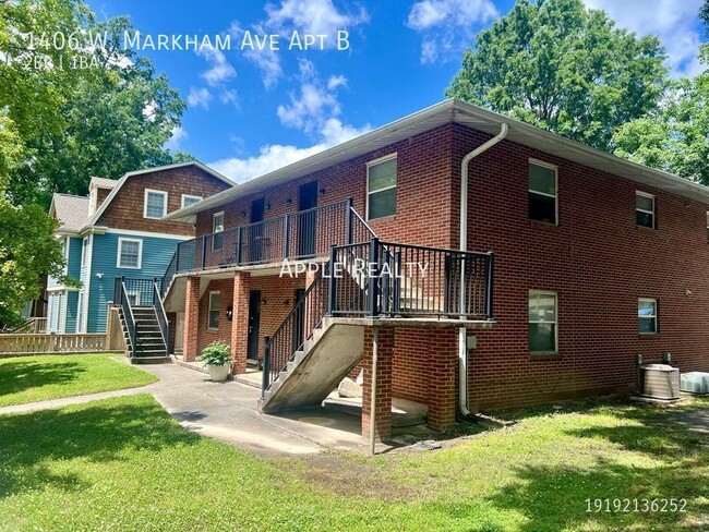 Building Photo - 1406 W Markham Ave