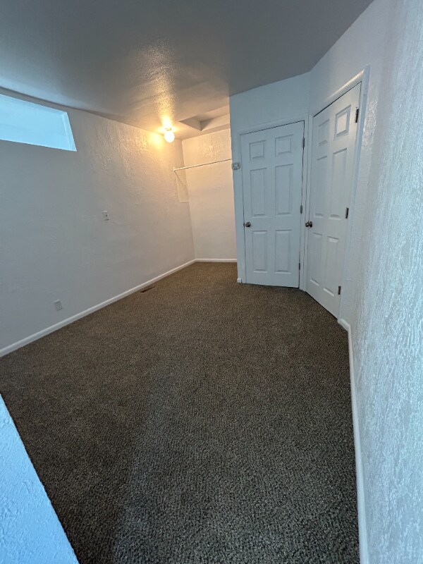 Building Photo - 221 9th Ave S