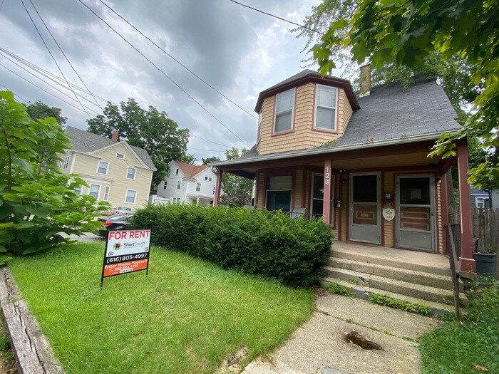 Historic Heritage Duplex Home on NE Side House for Rent in Grand
