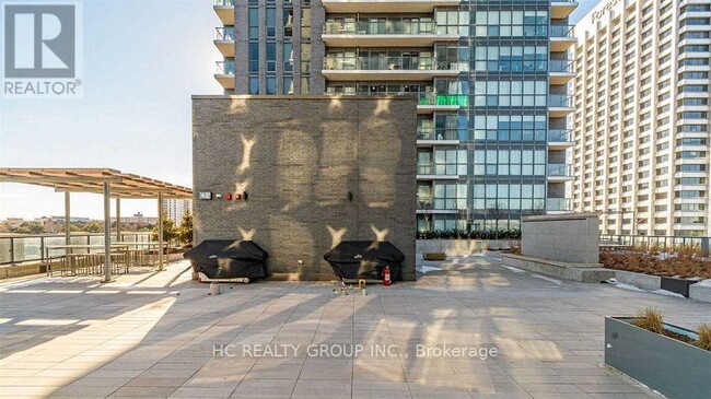 Building Photo - 6-1306 Sonic Way
