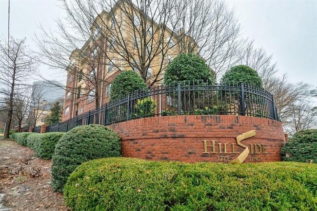 Foto del edificio - 3275 Lenox Rd NE