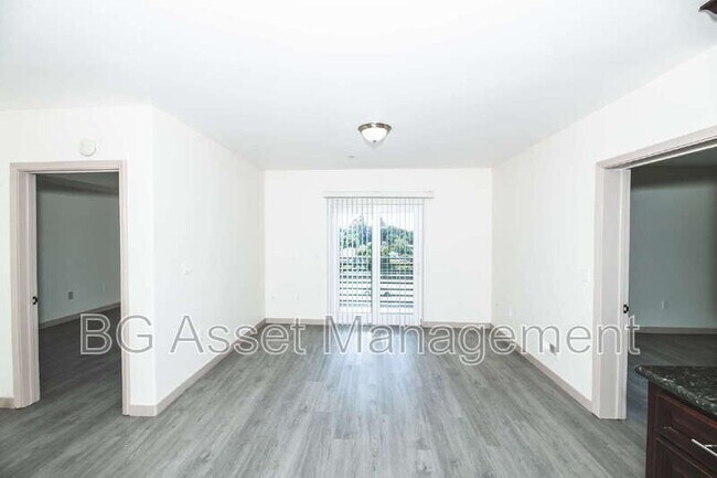 Foto del edificio - 1459 MacArthur Blvd
