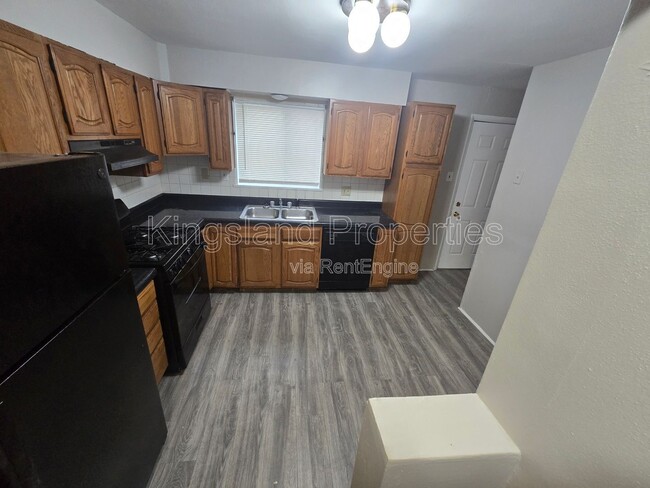 Foto del edificio - 7315 Albright Ave