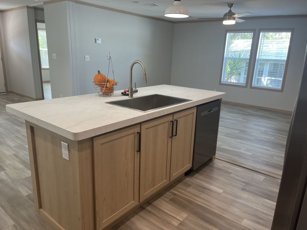 Foto principal - 15777 Bolesta Rd