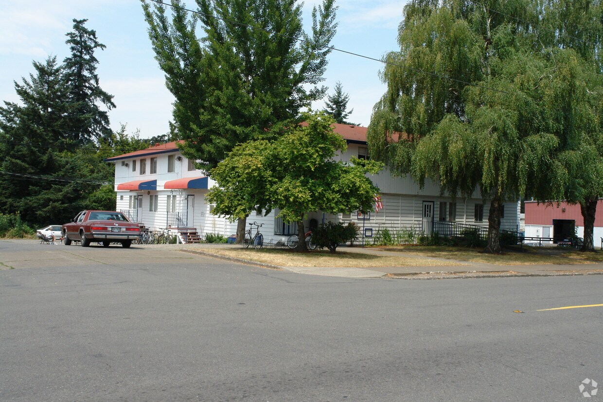 Foto del edificio - 1901 Front St NE