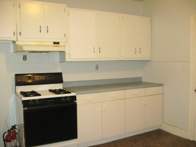 Foto del edificio - 28 Brainard St