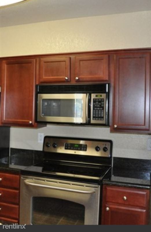 Building Photo - 2 br, 2 bath Condo - 245 Reflections Dr